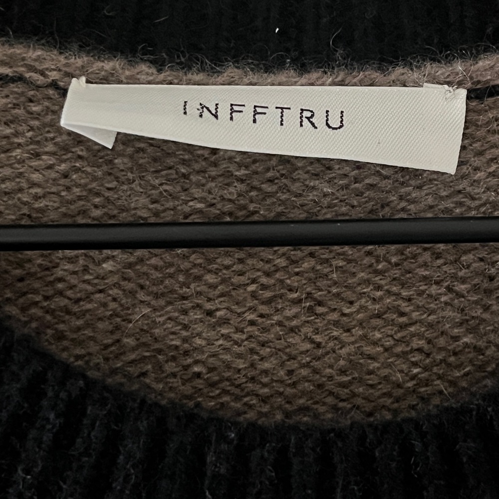 INFFTRU Yak Wool House Print Sweater Dress - Picture 6 of 8